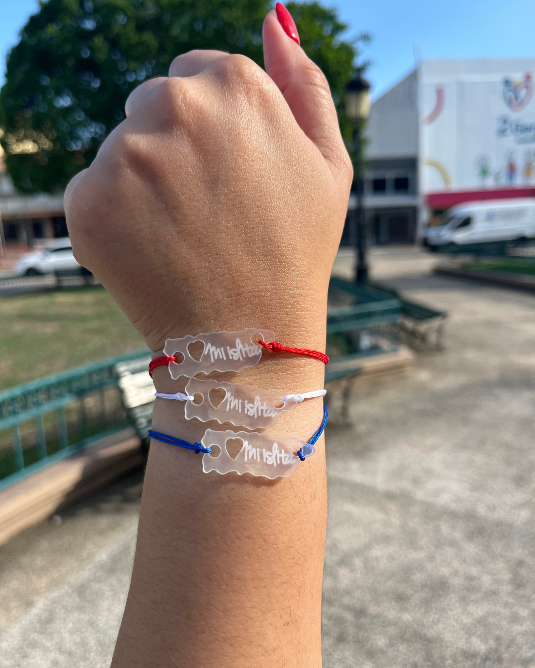 Pulseras de Hilo " Mi Islita"